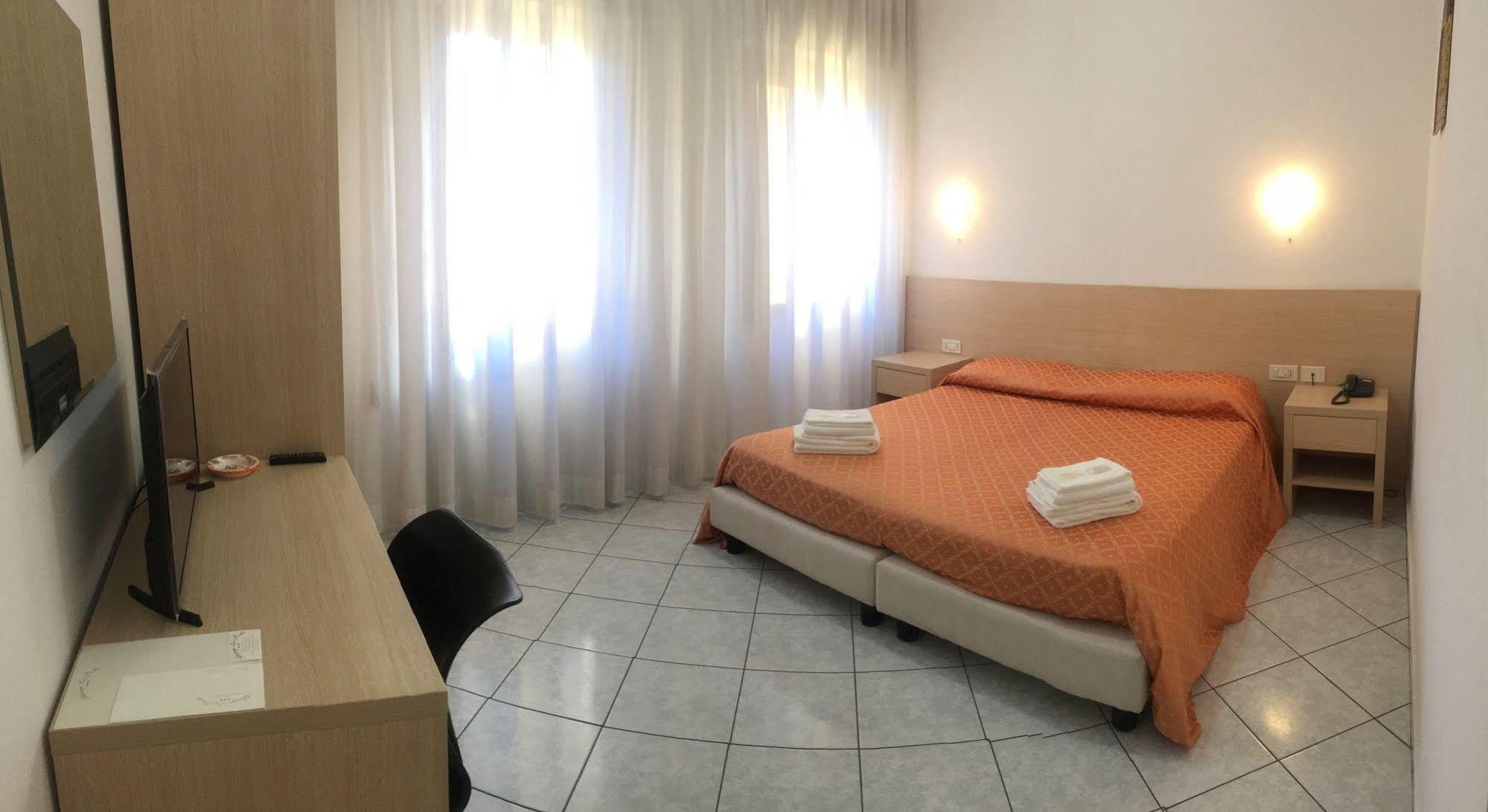Albergo La Posta Arezzo Badia Al Pino Ngoại thất bức ảnh